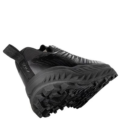 Běžecké boty LOWA FORTUX black/black UK 8
